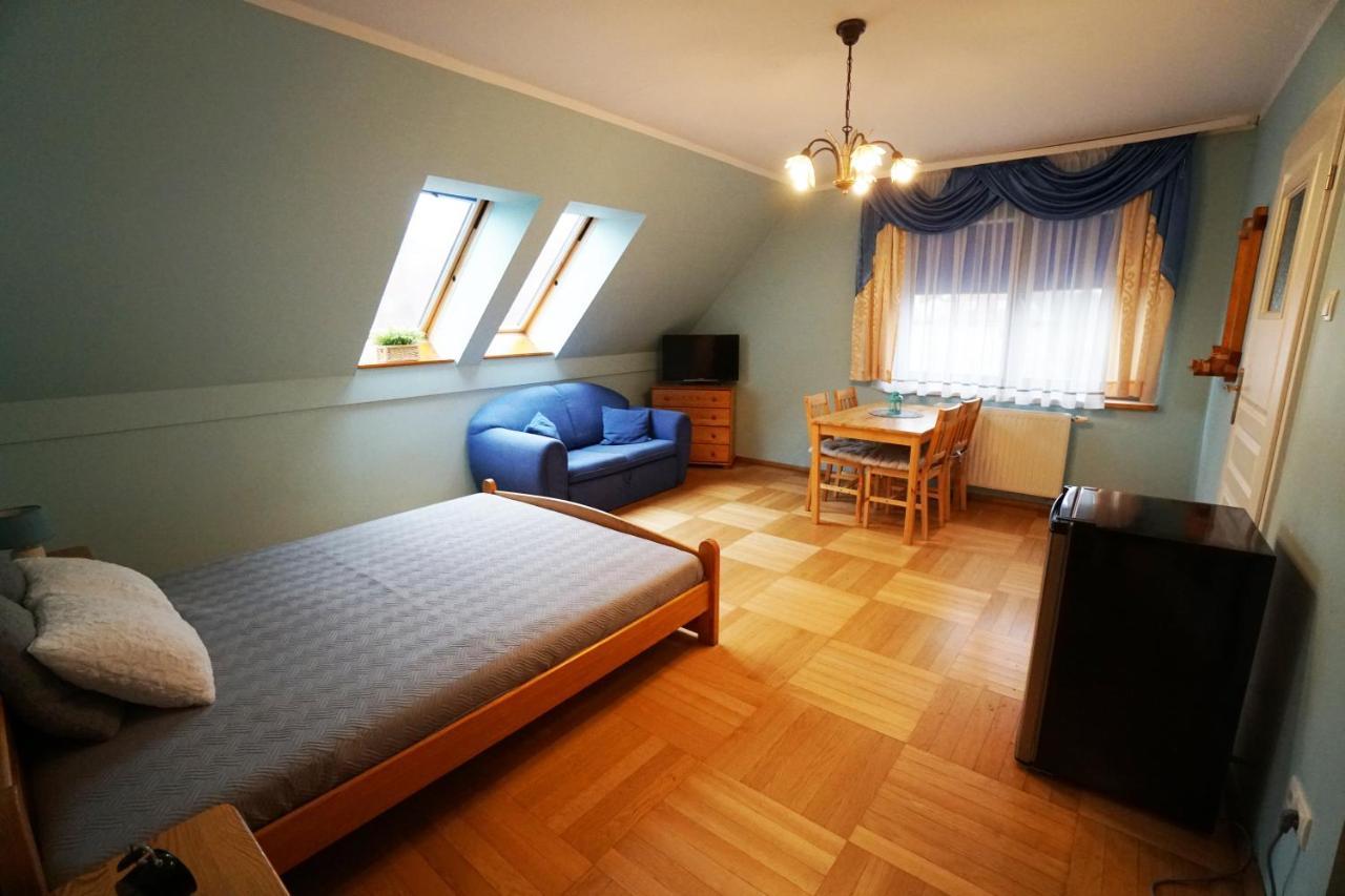 Willa Nad Oczkiem Bed & Breakfast Swinoujscie Exterior photo